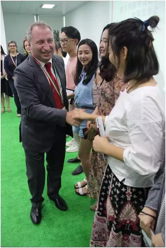意大利旅游簽證最新動(dòng)態(tài)及申請指南全解析