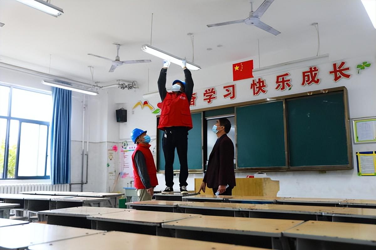洛寧最新開學，迎接新的開始與新的挑戰